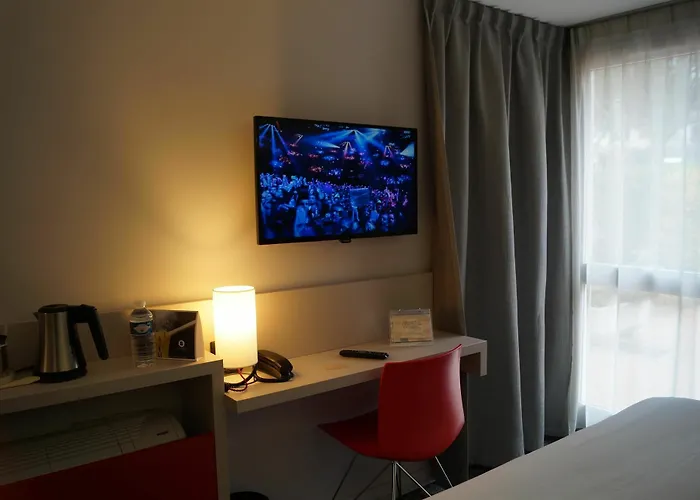 Hotell L'hotel By Joa De 3*